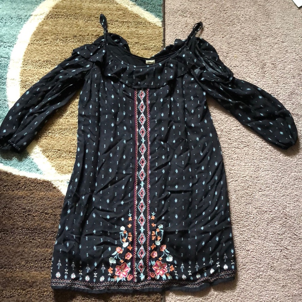 Hollister dress! Never worn!!